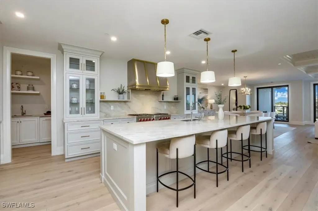 1820 Gulf Shore Boulevard N Naples FL 34102