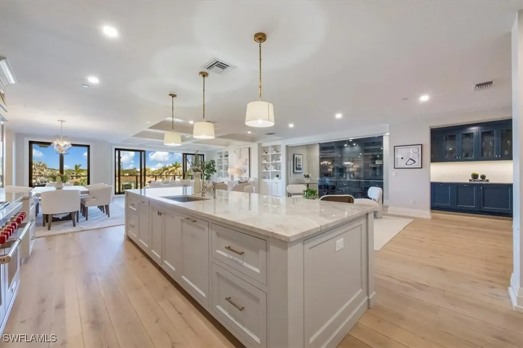 1820 Gulf Shore Boulevard N Naples FL 34102