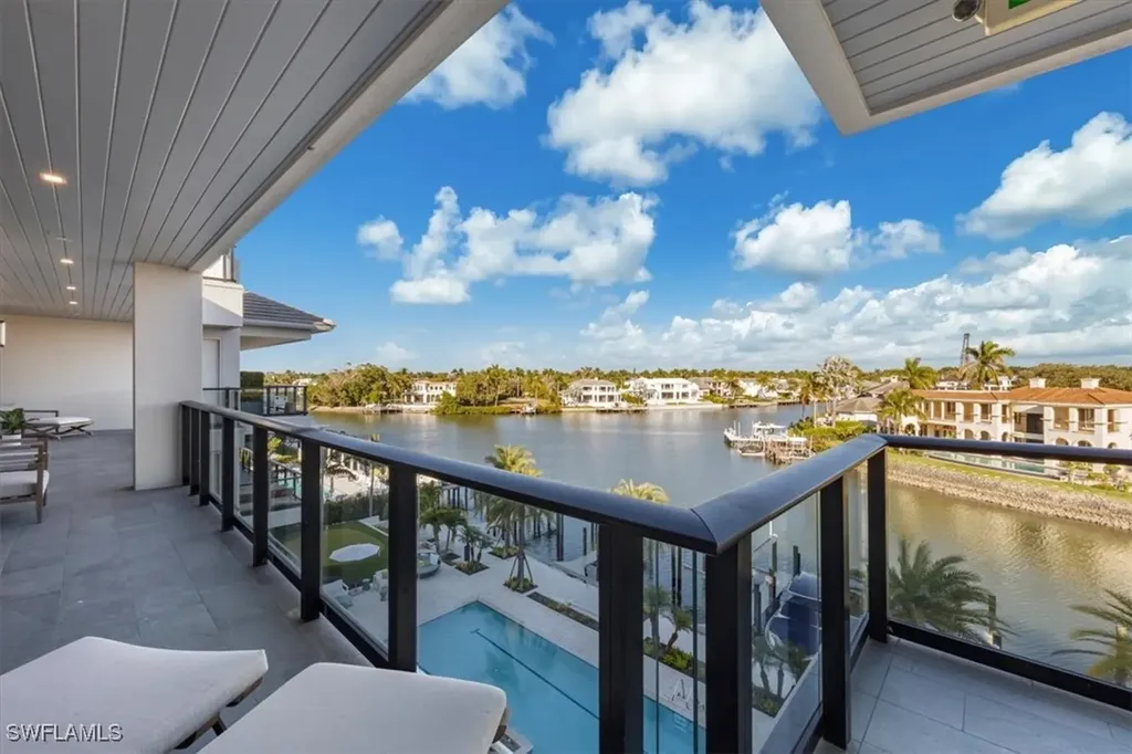 1820 Gulf Shore Boulevard N Naples FL 34102