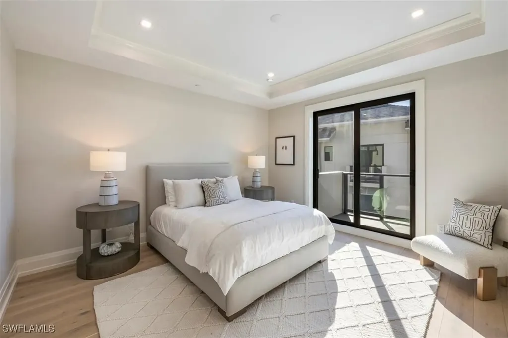 1820 Gulf Shore Boulevard N Naples FL 34102