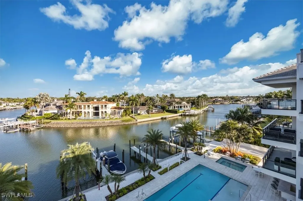 1820 Gulf Shore Boulevard N Naples FL 34102