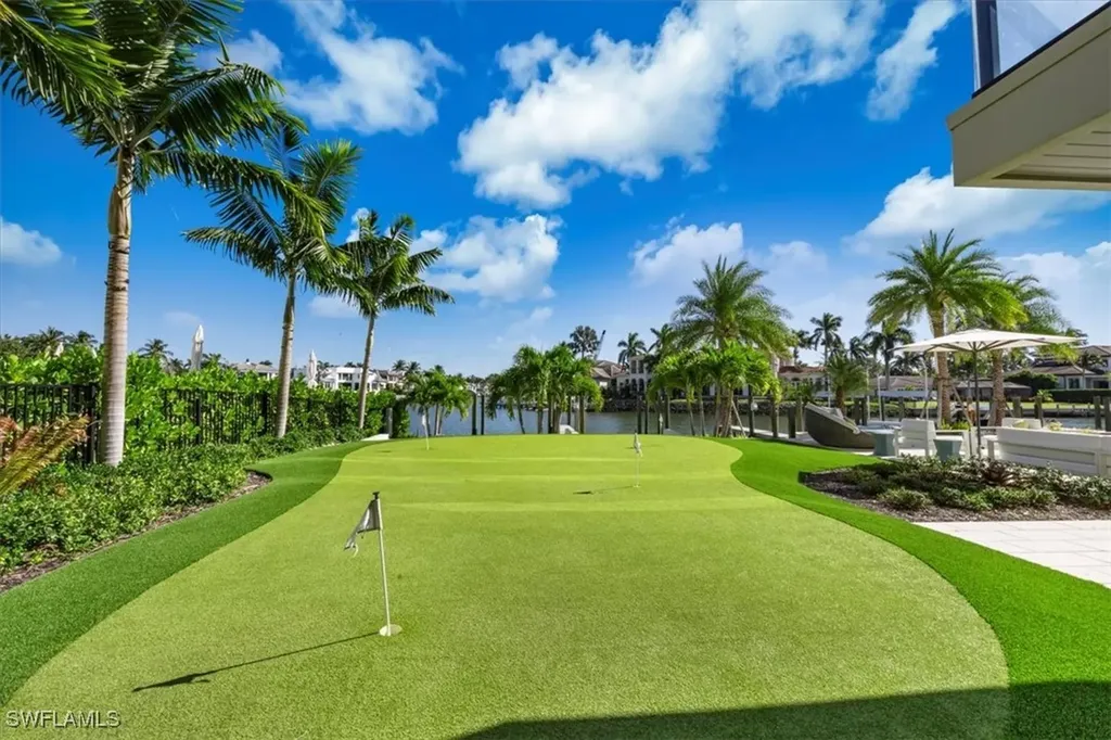 1820 Gulf Shore Boulevard N Naples FL 34102