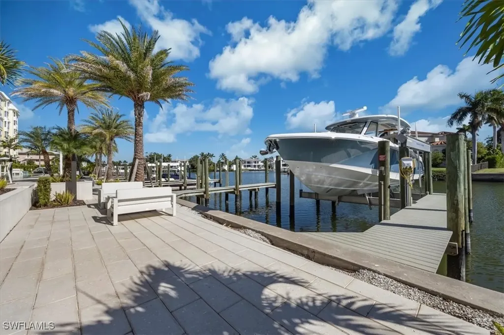 1820 Gulf Shore Boulevard N Naples FL 34102