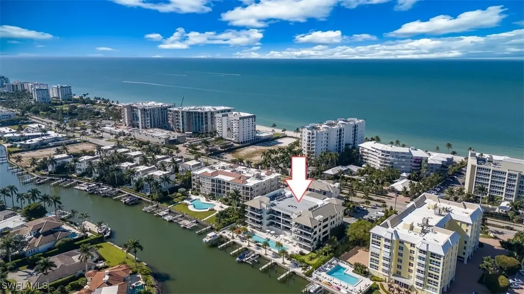 1820 Gulf Shore Boulevard N Naples FL 34102
