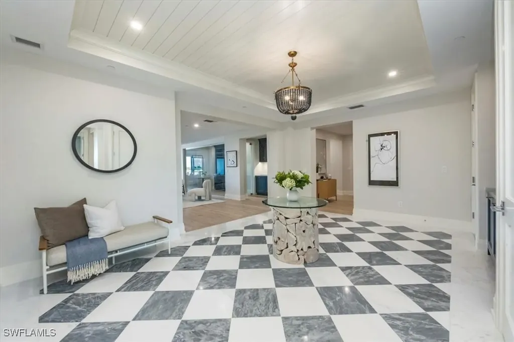 1820 Gulf Shore Boulevard N Naples FL 34102