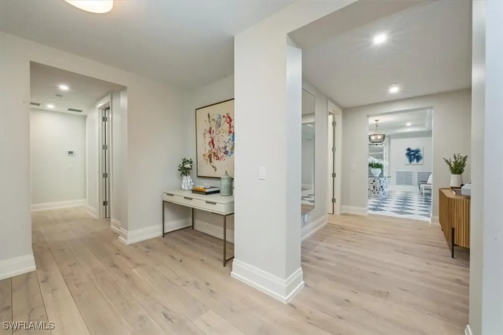 1820 Gulf Shore Boulevard N Naples FL 34102