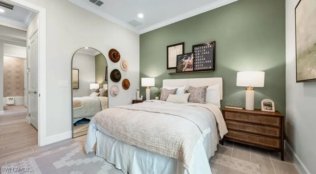 15690 Genova Drive Naples FL 34114