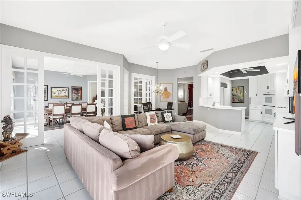 3394 Cerrito Court Naples FL 34109