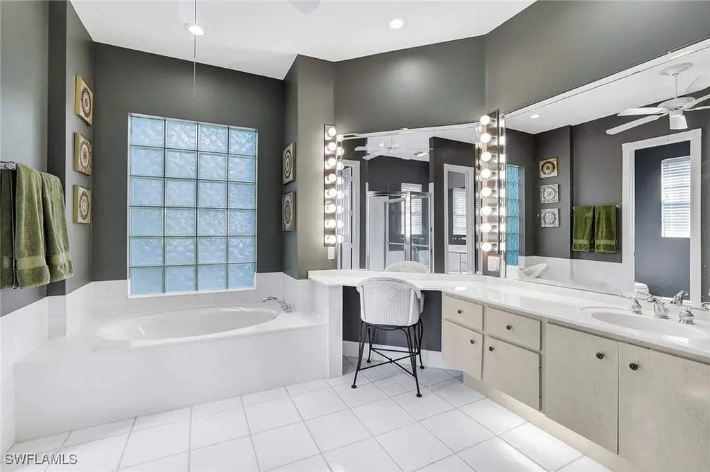 3394 Cerrito Court Naples FL 34109