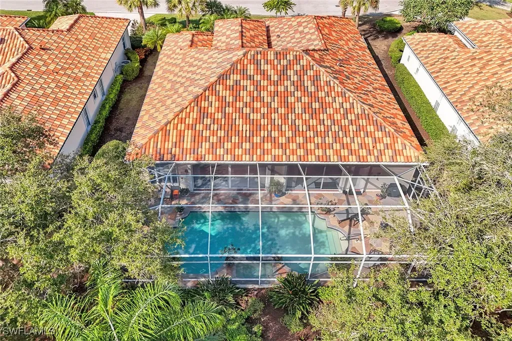 3394 Cerrito Court Naples FL 34109