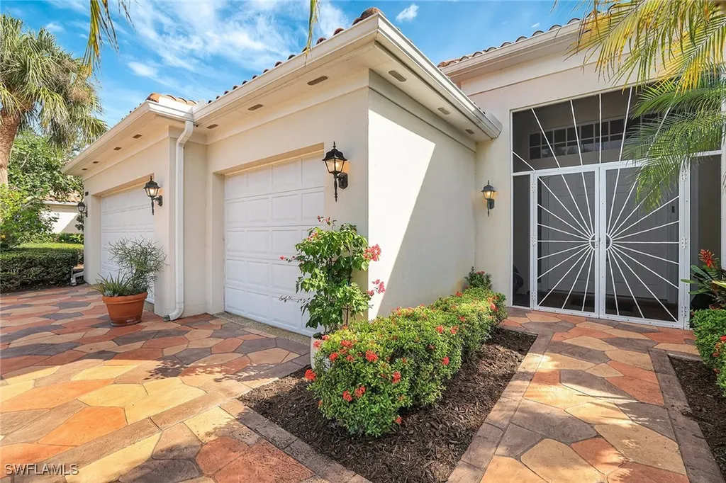 3394 Cerrito Court Naples FL 34109