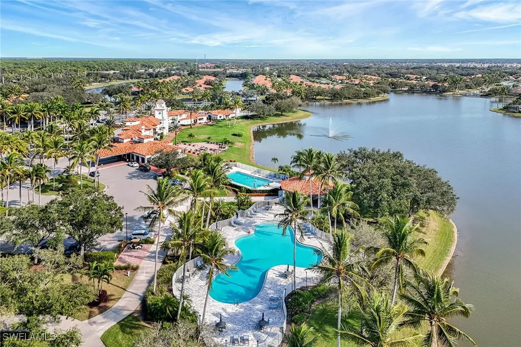 3394 Cerrito Court Naples FL 34109