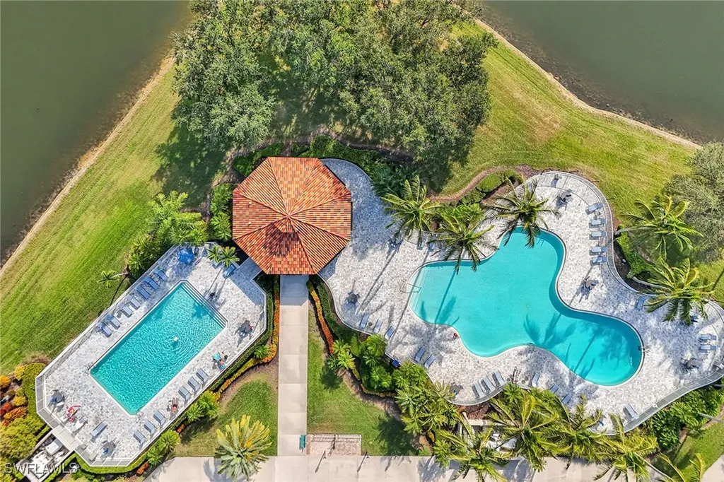 3394 Cerrito Court Naples FL 34109