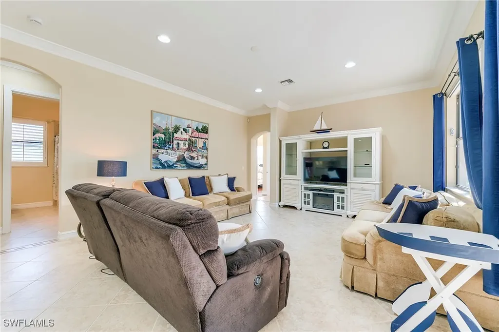 10141 Avalon Lake Circle Fort Myers FL 33913