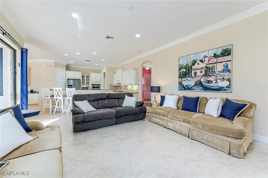 10141 Avalon Lake Circle Fort Myers FL 33913
