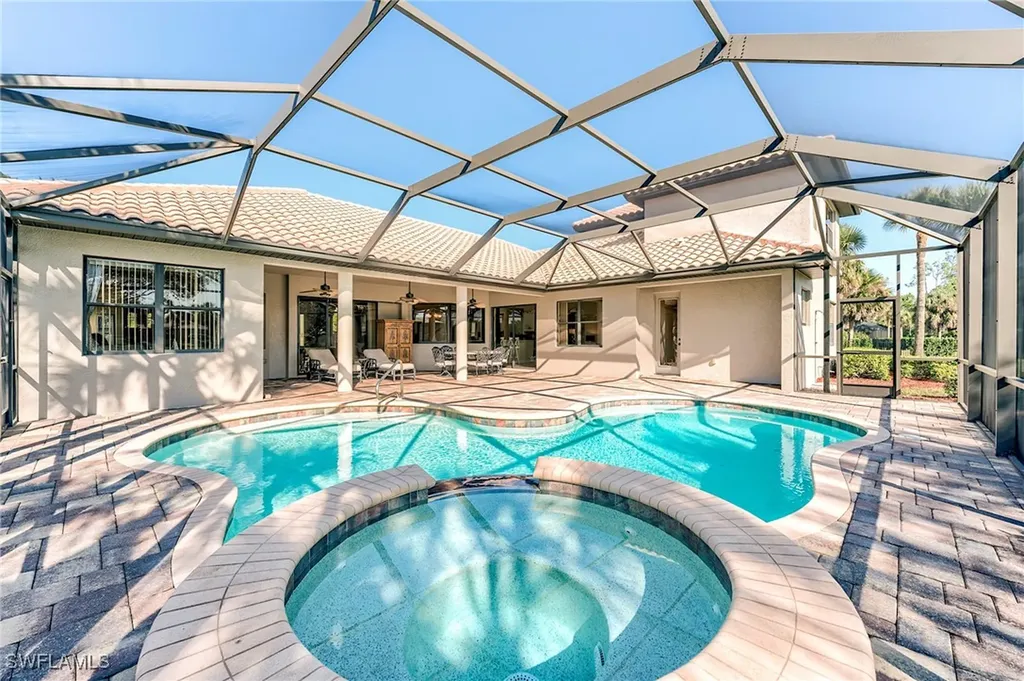 10141 Avalon Lake Circle Fort Myers FL 33913