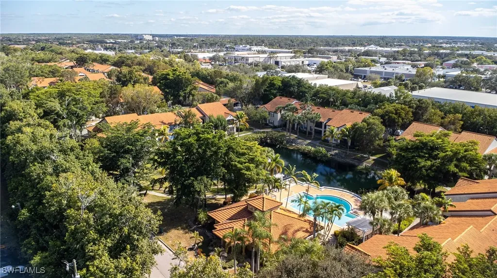 2166 Arbour Walk Circle Naples FL 34109