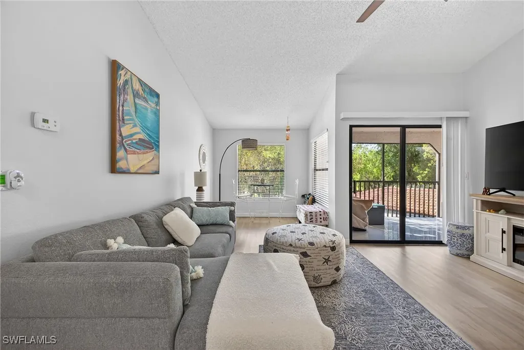 2166 Arbour Walk Circle Naples FL 34109