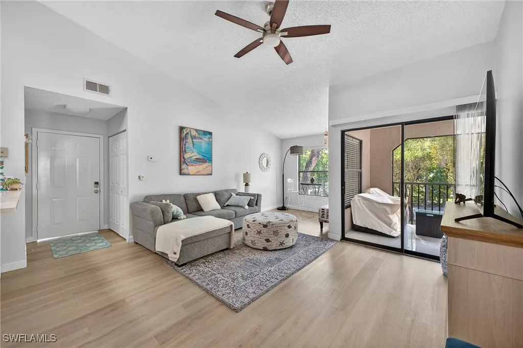 2166 Arbour Walk Circle Naples FL 34109
