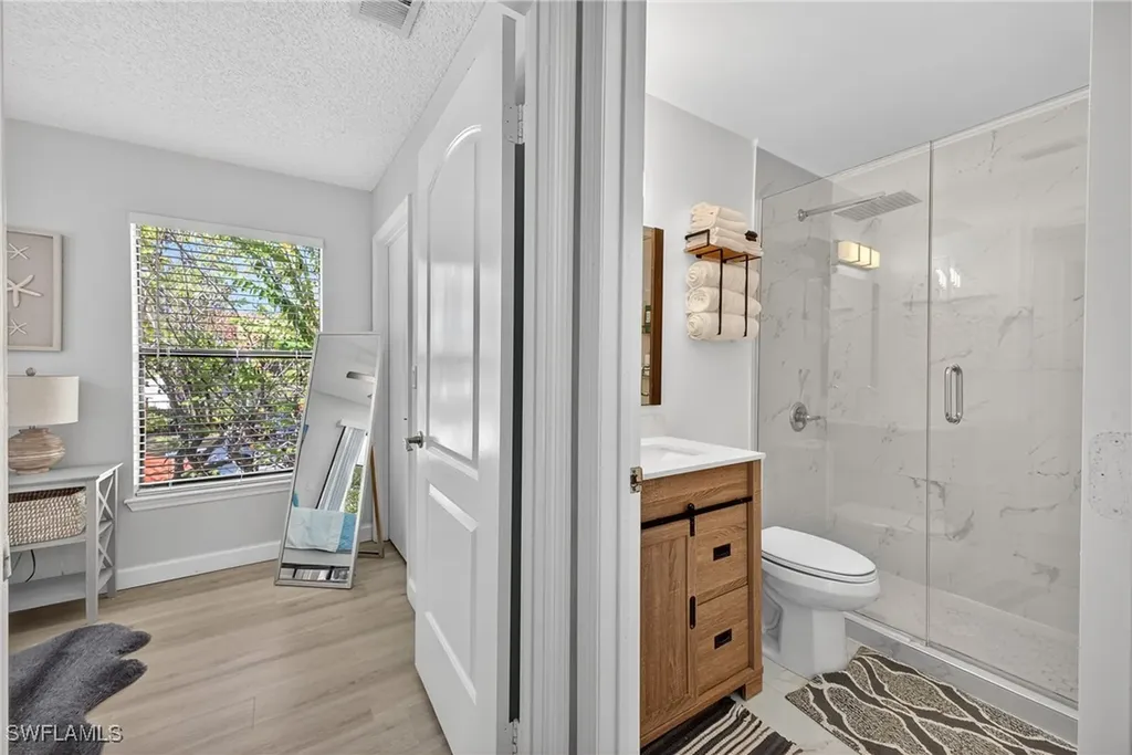 2166 Arbour Walk Circle Naples FL 34109