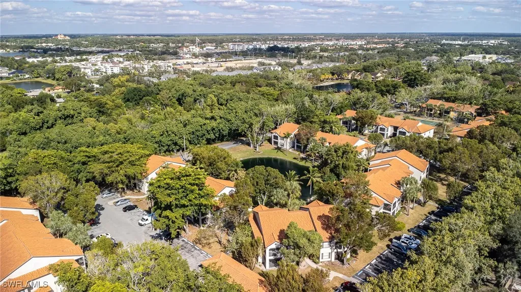 2166 Arbour Walk Circle Naples FL 34109