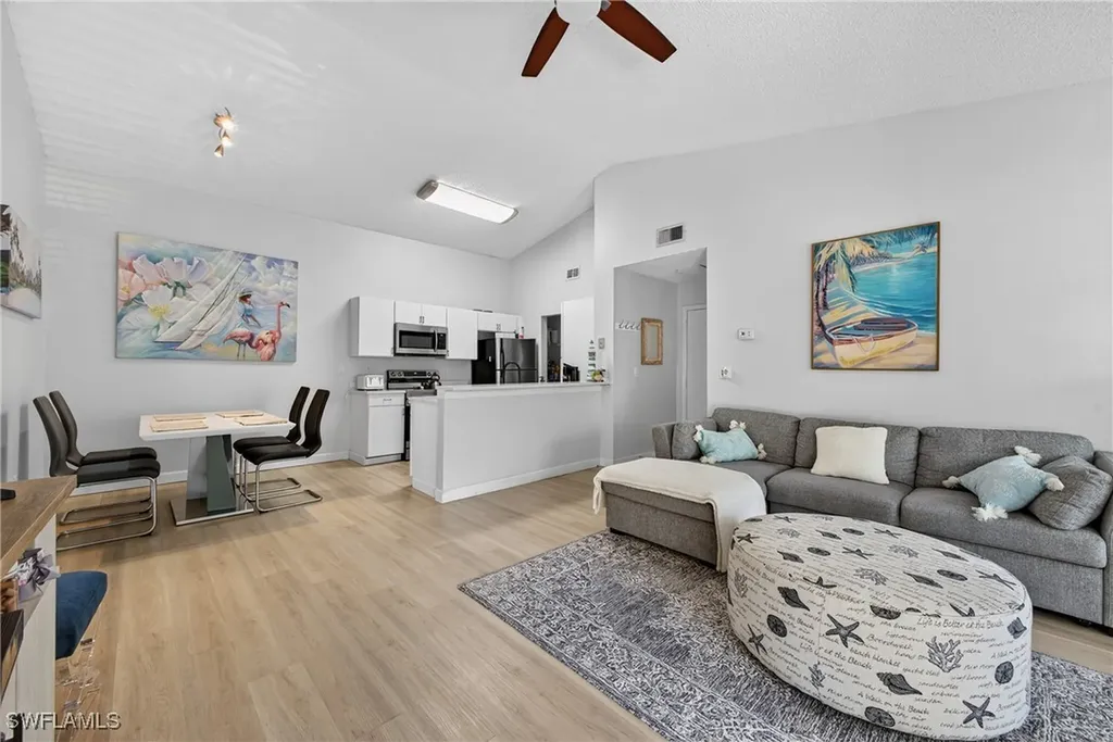 2166 Arbour Walk Circle Naples FL 34109