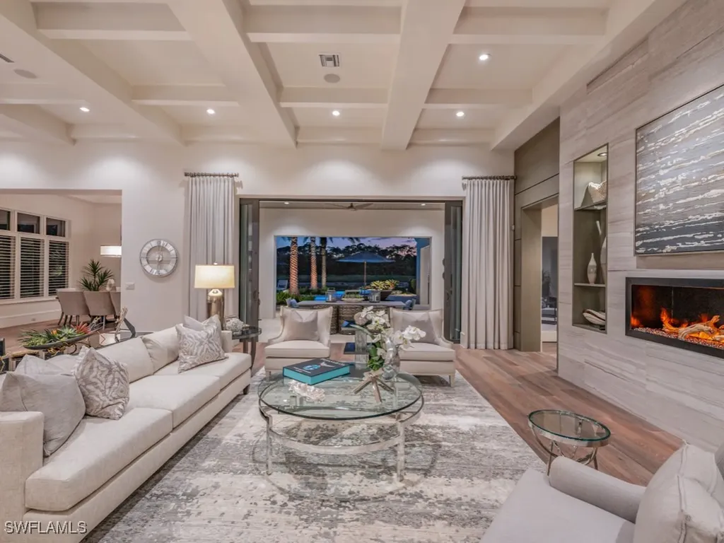 16961 Sud Cortile Court Naples FL 34110