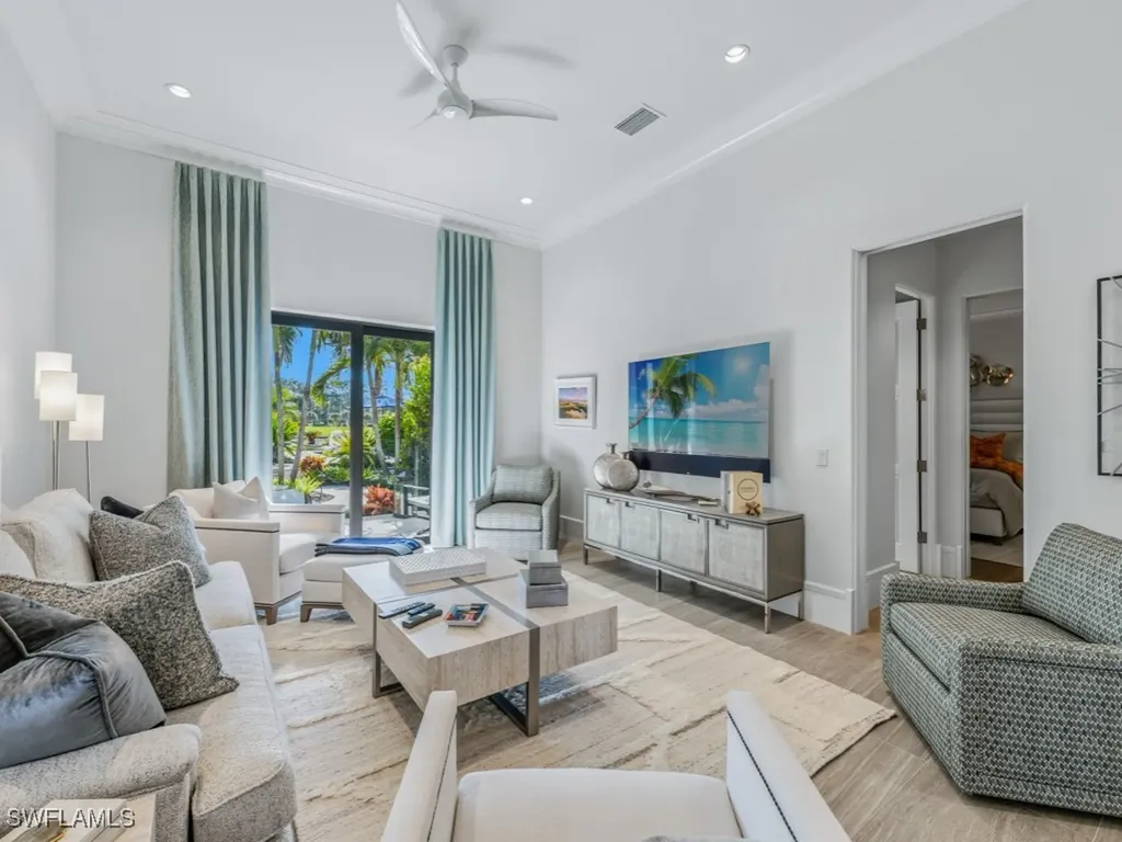 16961 Sud Cortile Court Naples FL 34110