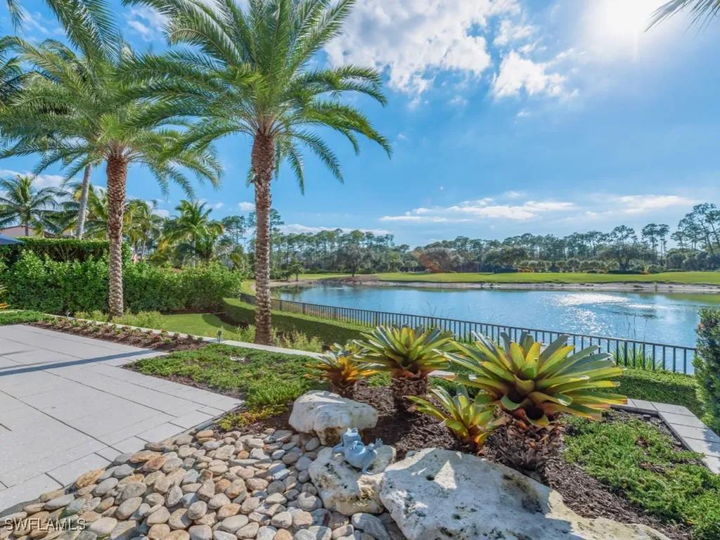 16961 Sud Cortile Court Naples FL 34110