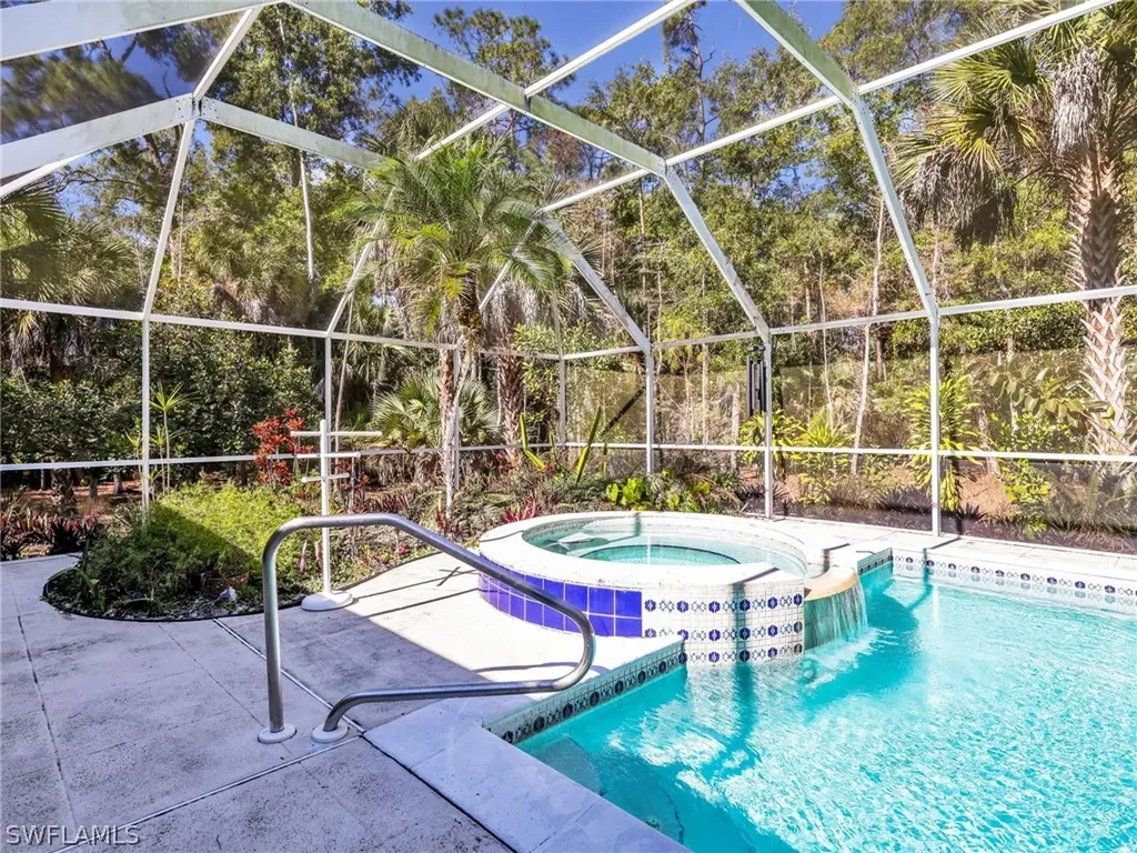 4521 3rd Avenue NW Naples FL 34119