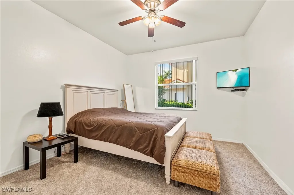 280 Robin Hood Circle Naples FL 34104