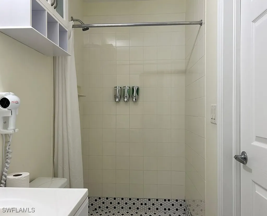 25000 Tamiami Trail E Naples FL 34114