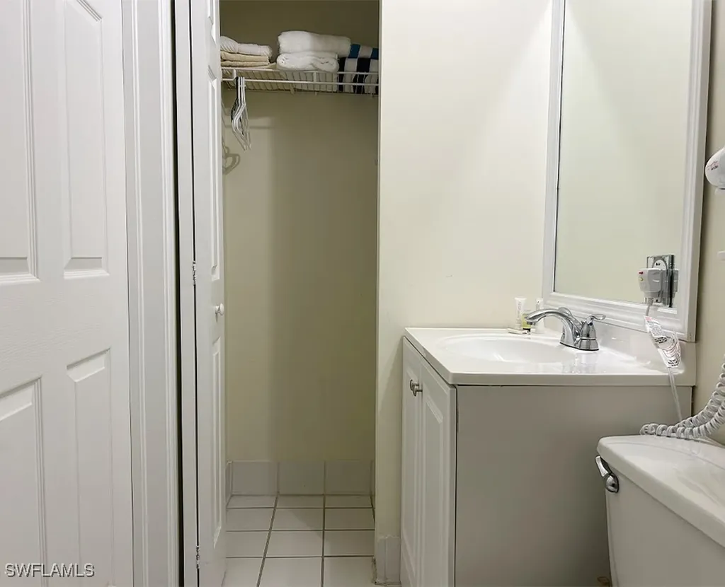 25000 Tamiami Trail E Naples FL 34114
