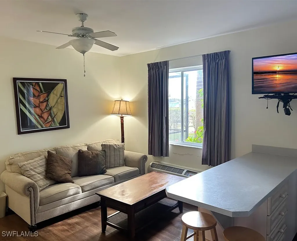 25000 Tamiami Trail E Naples FL 34114