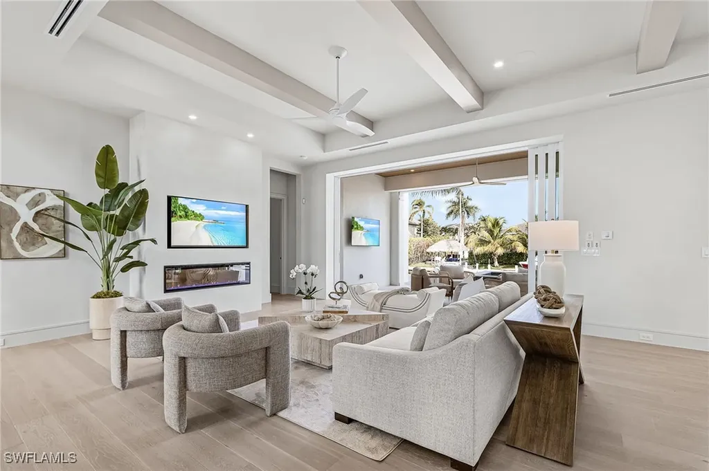 25 Covewood Court Marco Island FL 34145