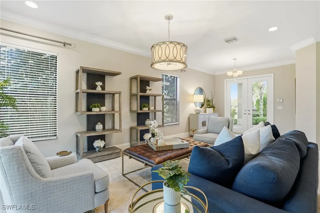 13768 Luna Drive Naples FL 34109