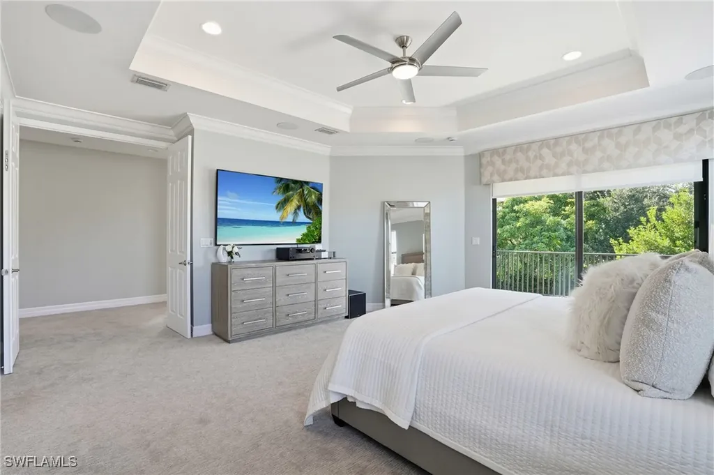 13768 Luna Drive Naples FL 34109