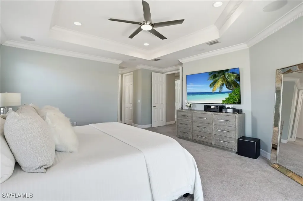 13768 Luna Drive Naples FL 34109