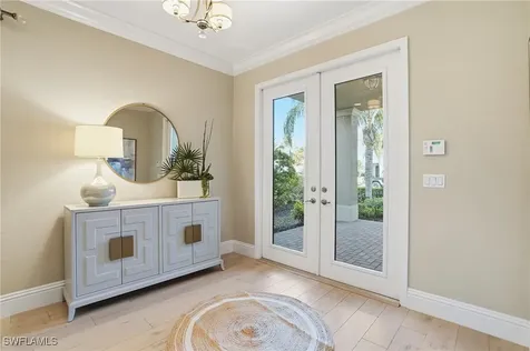 13768 Luna Drive Naples FL 34109