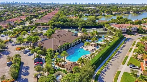 13768 Luna Drive Naples FL 34109