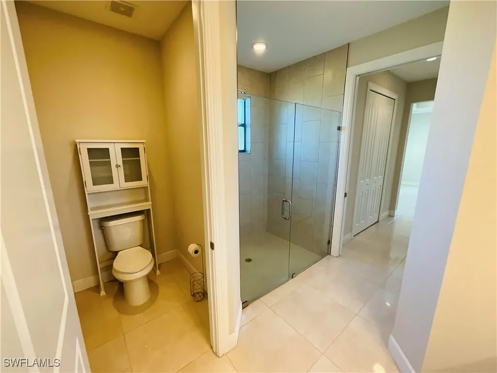 2360 37th Avenue NE Naples FL 34120