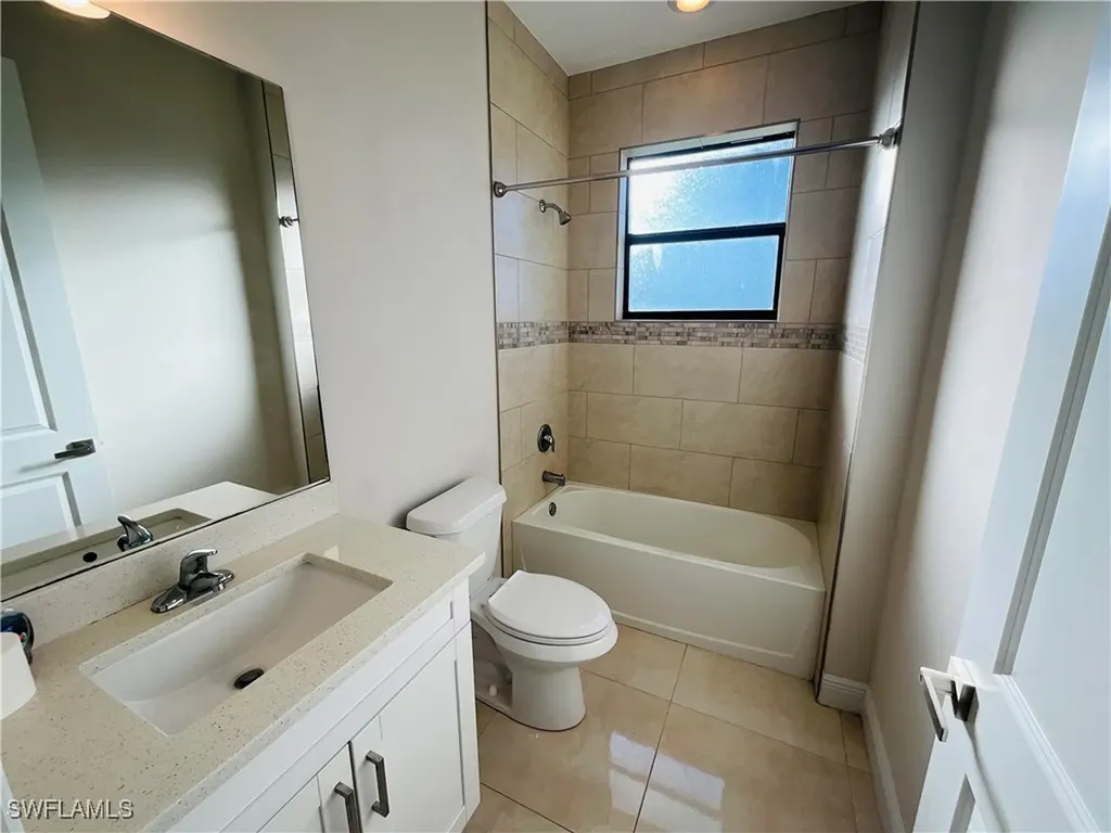 2360 37th Avenue NE Naples FL 34120