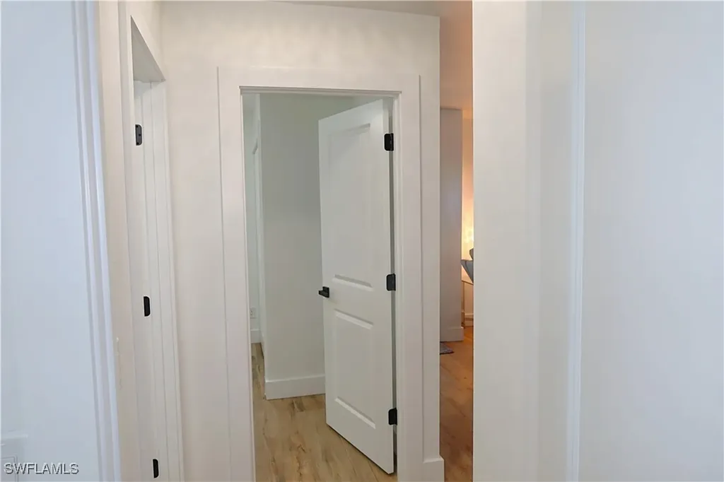 1740 20th Avenue NE Naples FL 34120