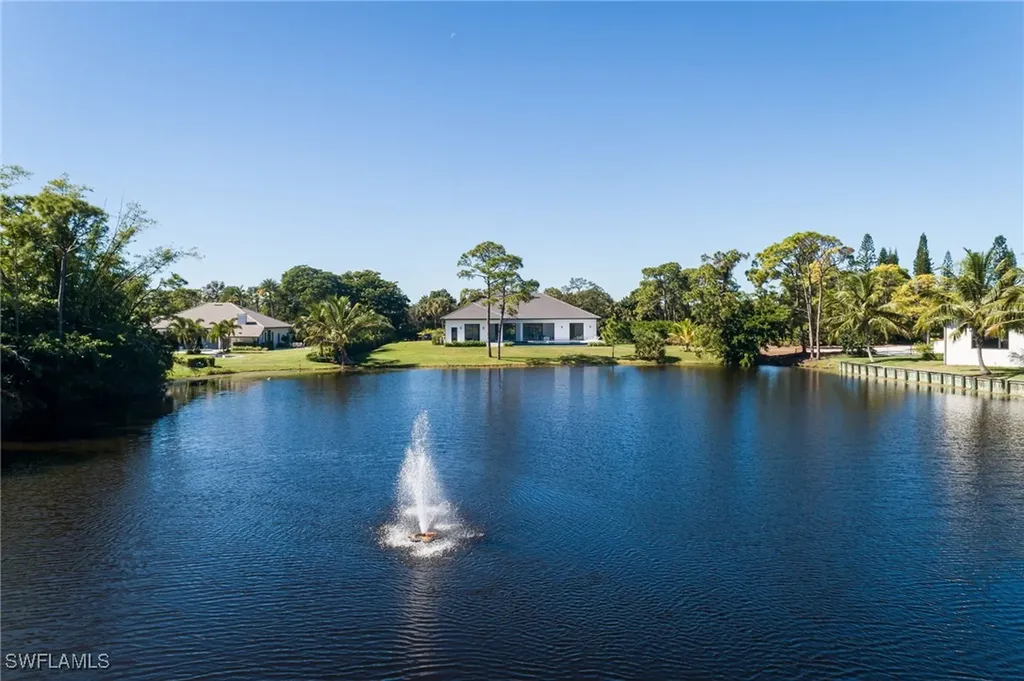 6590 Trail Boulevard Naples FL 34108