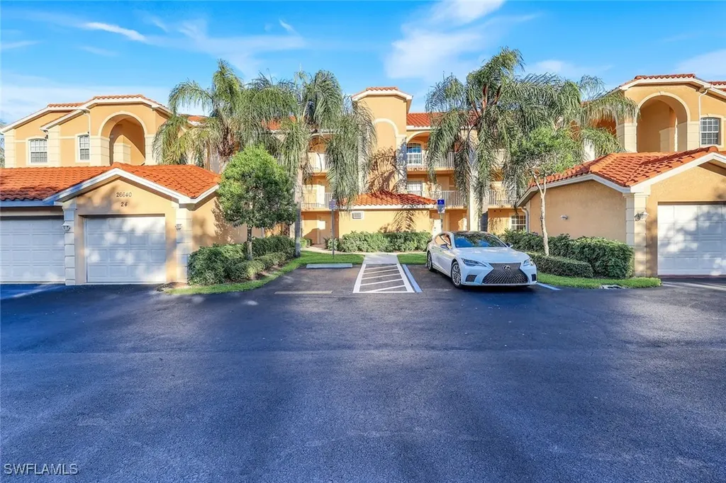 26640 Rosewood Pointe Drive Bonita Springs FL 34135