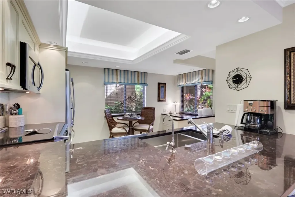 5250 Fox Hollow Drive Naples FL 34104