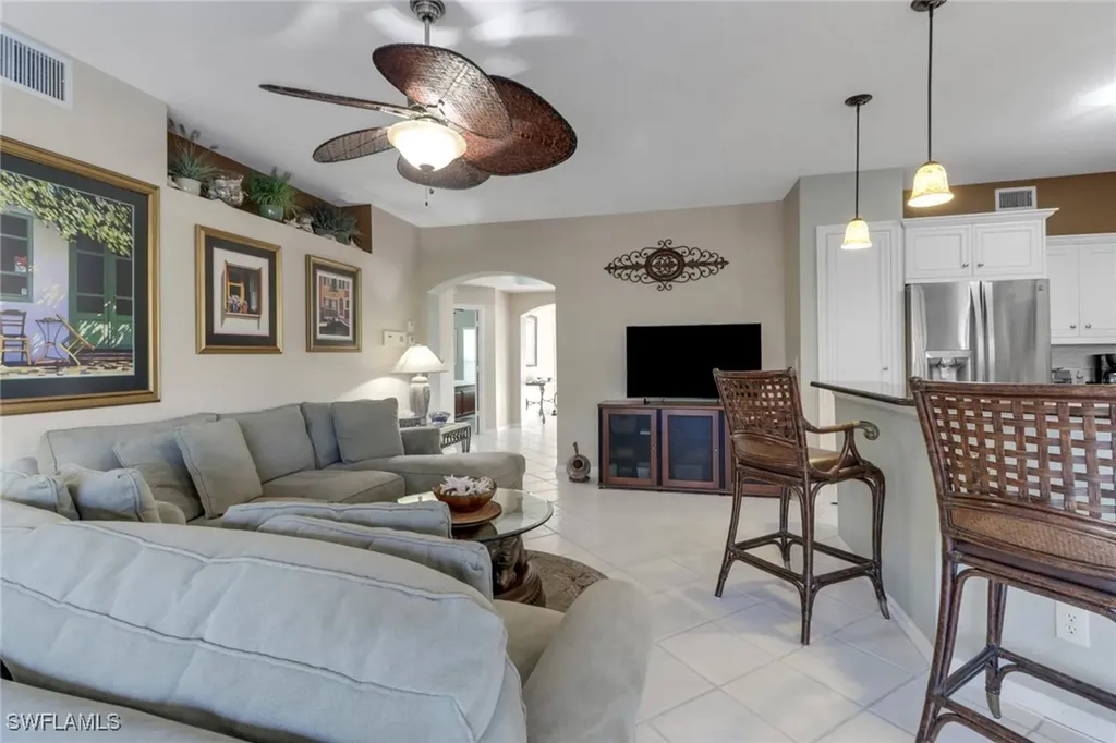5325 Andover Drive Naples FL 34110