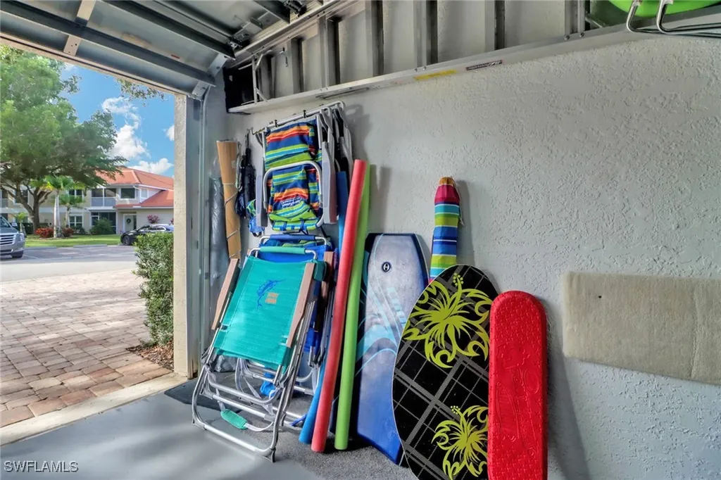 5325 Andover Drive Naples FL 34110