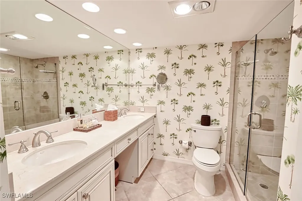 3483 Gulf Shore Boulevard N Naples FL 34103
