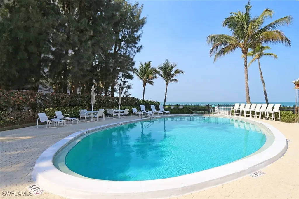 3483 Gulf Shore Boulevard N Naples FL 34103